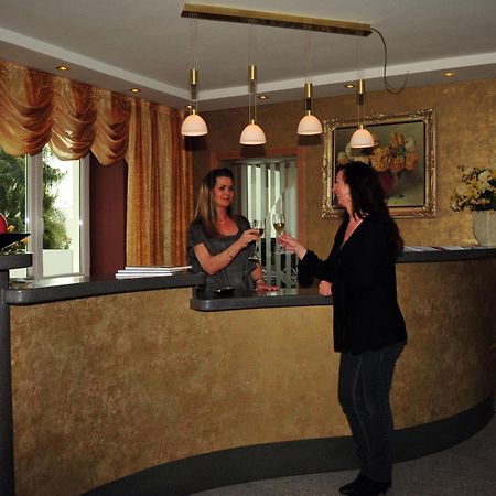 Kneipp-Kurhotel Emilie Bad Wörishofen Buitenkant foto