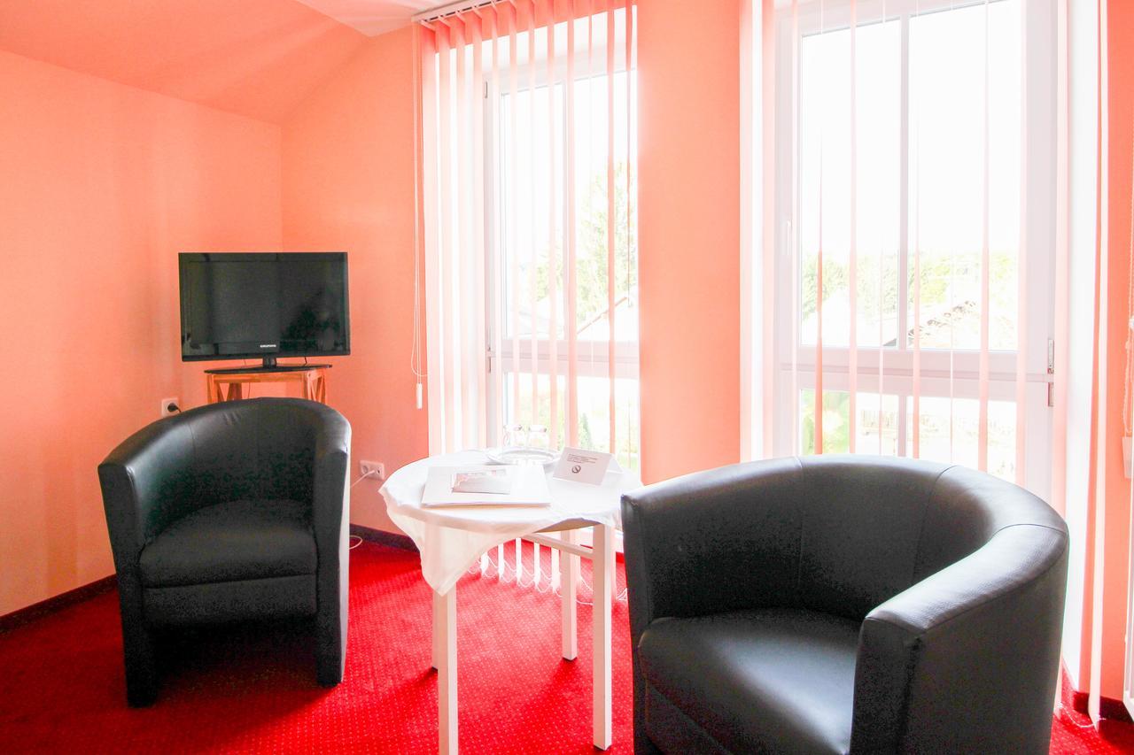 Kneipp-Kurhotel Emilie Bad Wörishofen Buitenkant foto
