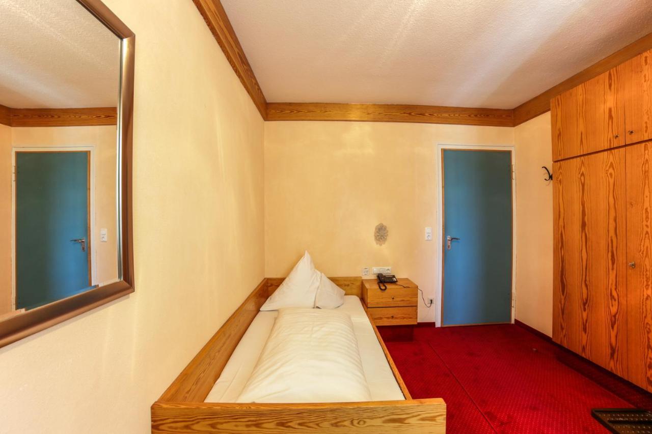 Kneipp-Kurhotel Emilie Bad Wörishofen Buitenkant foto