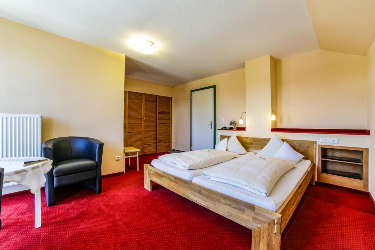 Kneipp-Kurhotel Emilie Bad Wörishofen Buitenkant foto